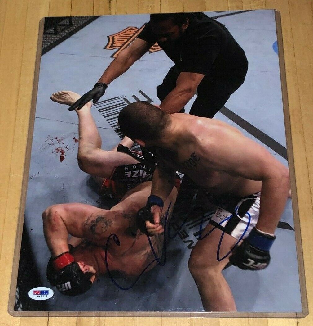 Cain Valesquez signed UFC HW Champ MMA 11x14 Photo Poster painting autographed PSA COA