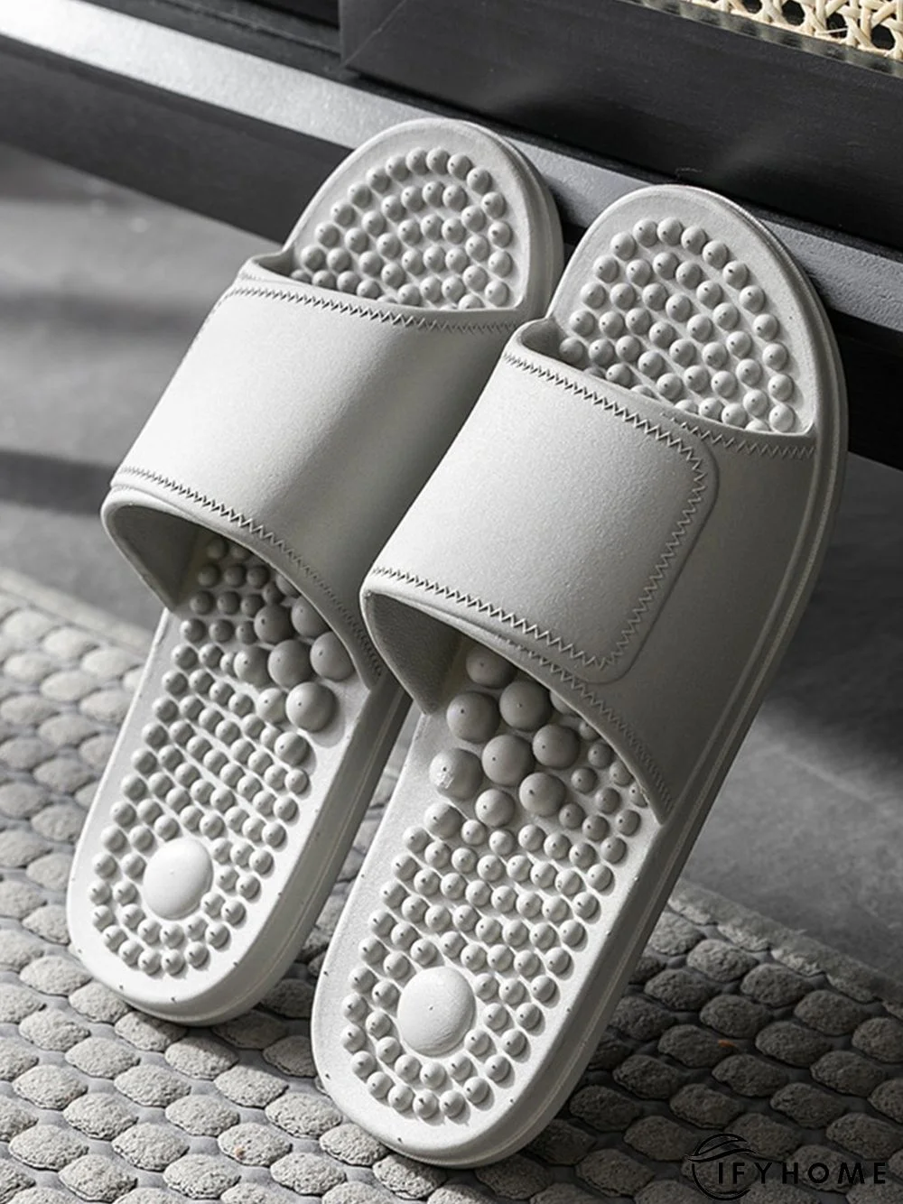 Massage Function Waterproof Bathroom Slippers | IFYHOME