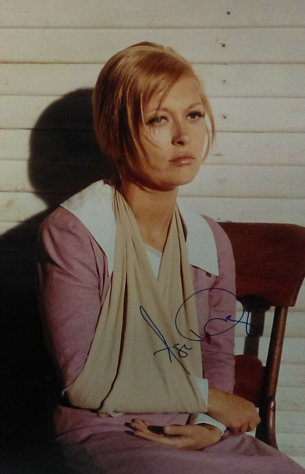 FAYE DUNAWAY Signed Photo Poster paintinggraph - Film Actress - preprint