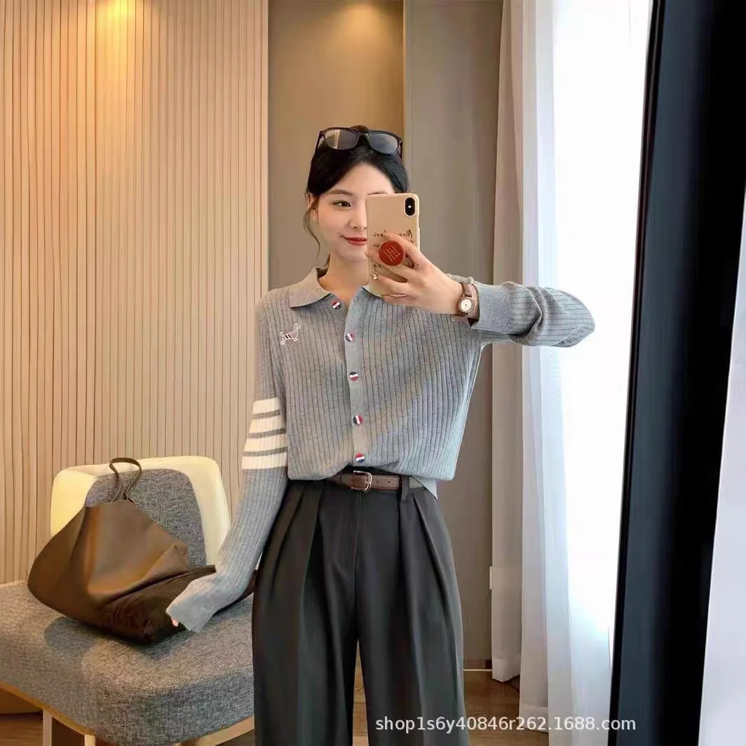 Nigikala Nigikala Bumping Color With A Soft Glutinous Wool Knit POLO Collared Thin Coat Female Spring Animal Embroidered Opener