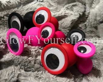 Googly eyed butt plug small steel or gold kinky funny weird mature eyeballs  for your booty bdsm wtf I dunno anymore