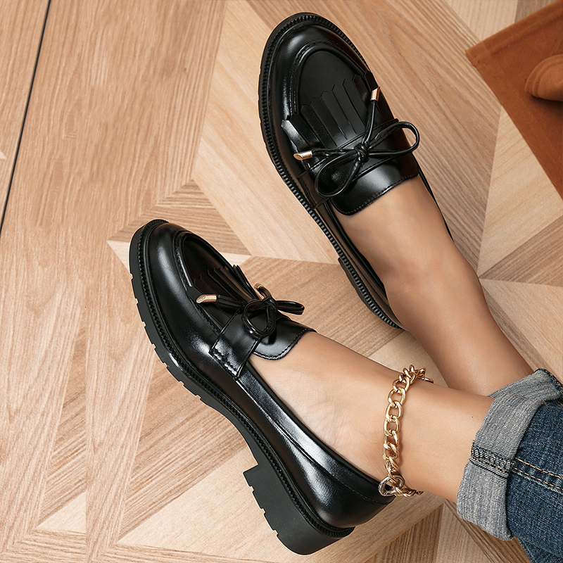GOOSHOE Bow Block Heel Tassel Loafer Pumps