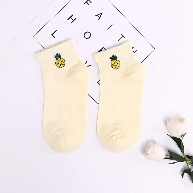 1 Pairs Women Short Socks Red Heart Cute College Fresh Female Socks Soft Cotton Summer Autumn Hot Sale Girls Sock Sox