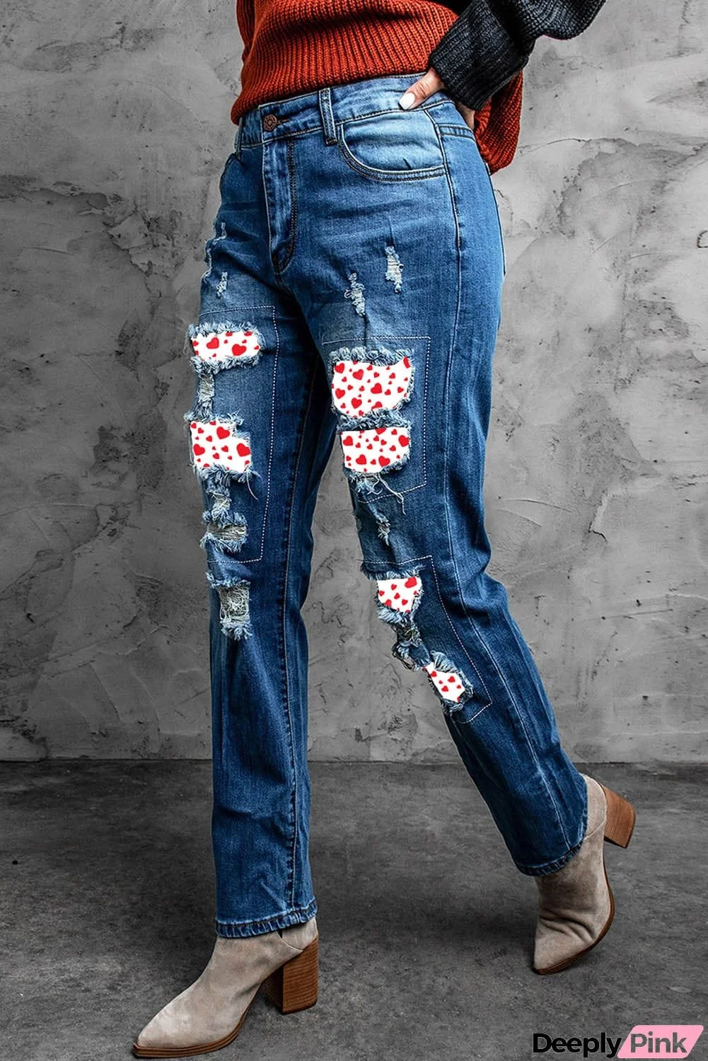 Distressed Straight Leg Jeans