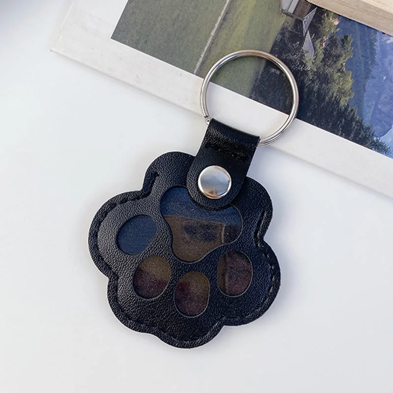 🔥LAST DAY 49% OFF - 🐾Pet Paw Shaped Leather Keychain