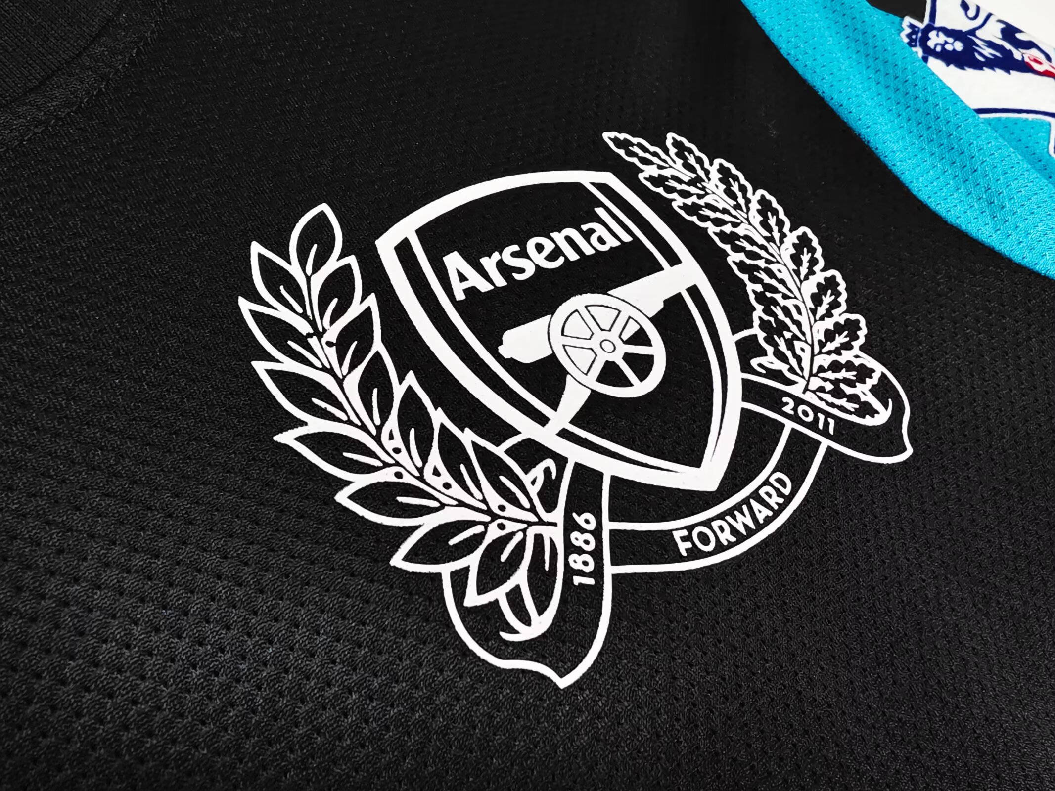 Retro Arsenal 2011/2012 Away Football Shirt Thai Quality