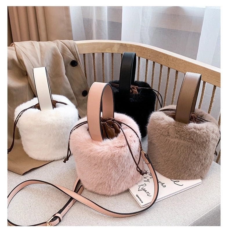 Autumn And Winter New Trendy Simple Plush Mini Portable Shoulder Crossbody Bag Women's Retro Cylinder Bucket Bag