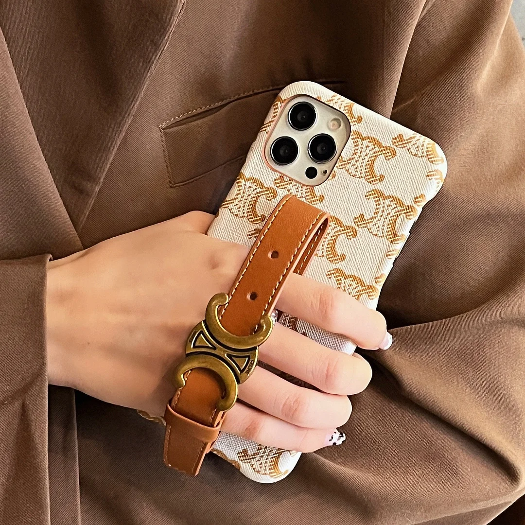 Leather wristband case