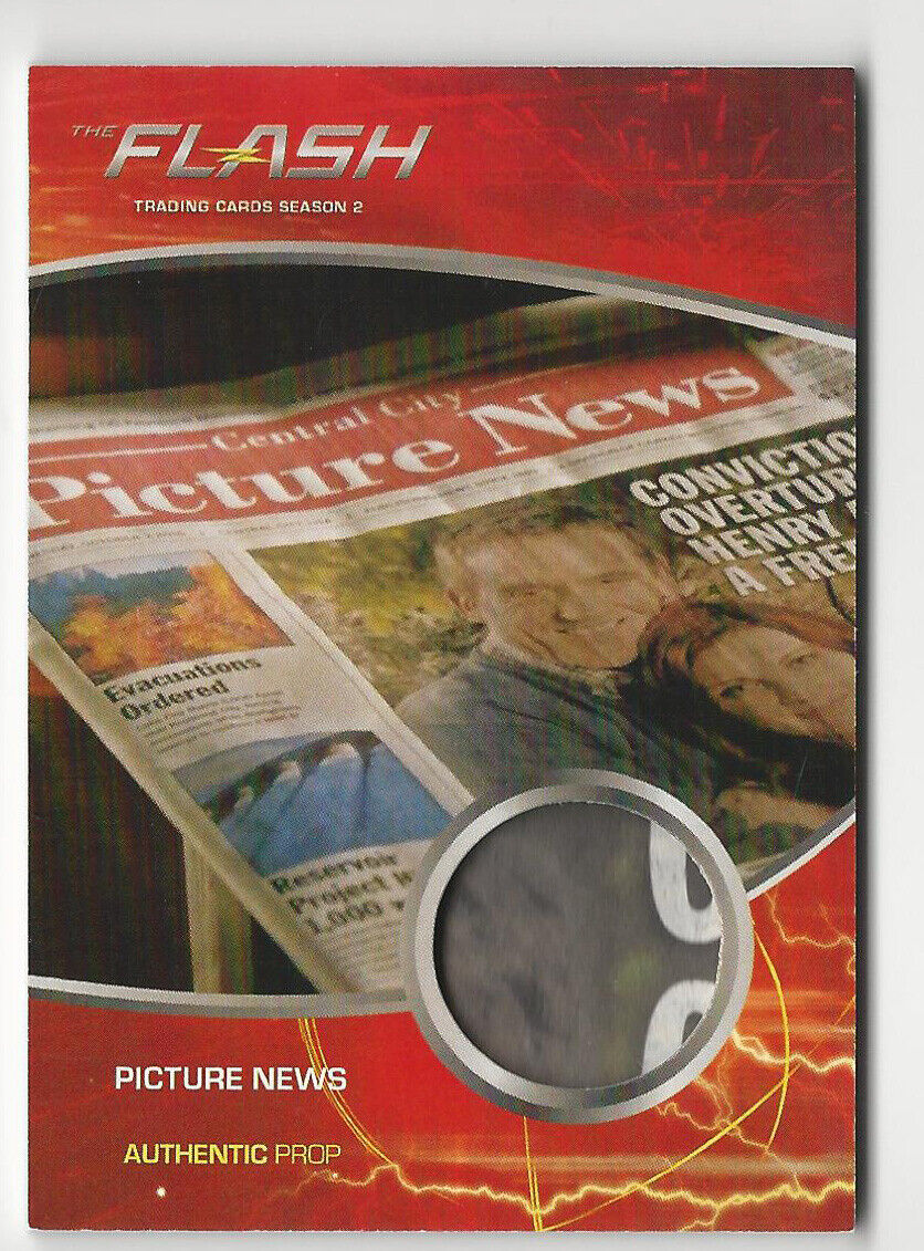 Newspaper Picture News THE FLASH Season 2 Prop Relic Card #M30