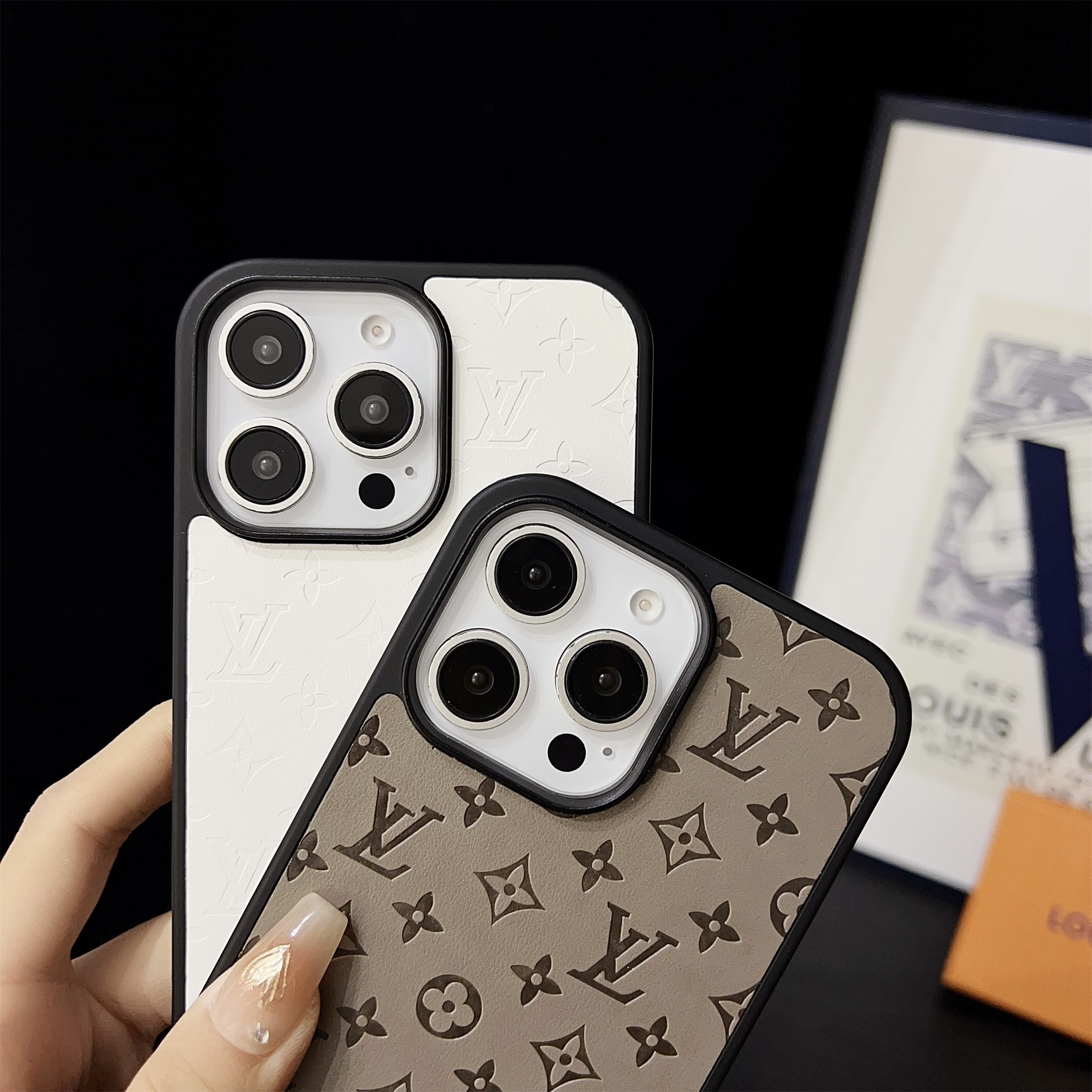 LV Elegant Bracelet Monogram 3D Embossed Soft-touch Leather Apple iPhone Case Samsung Galaxy Cover