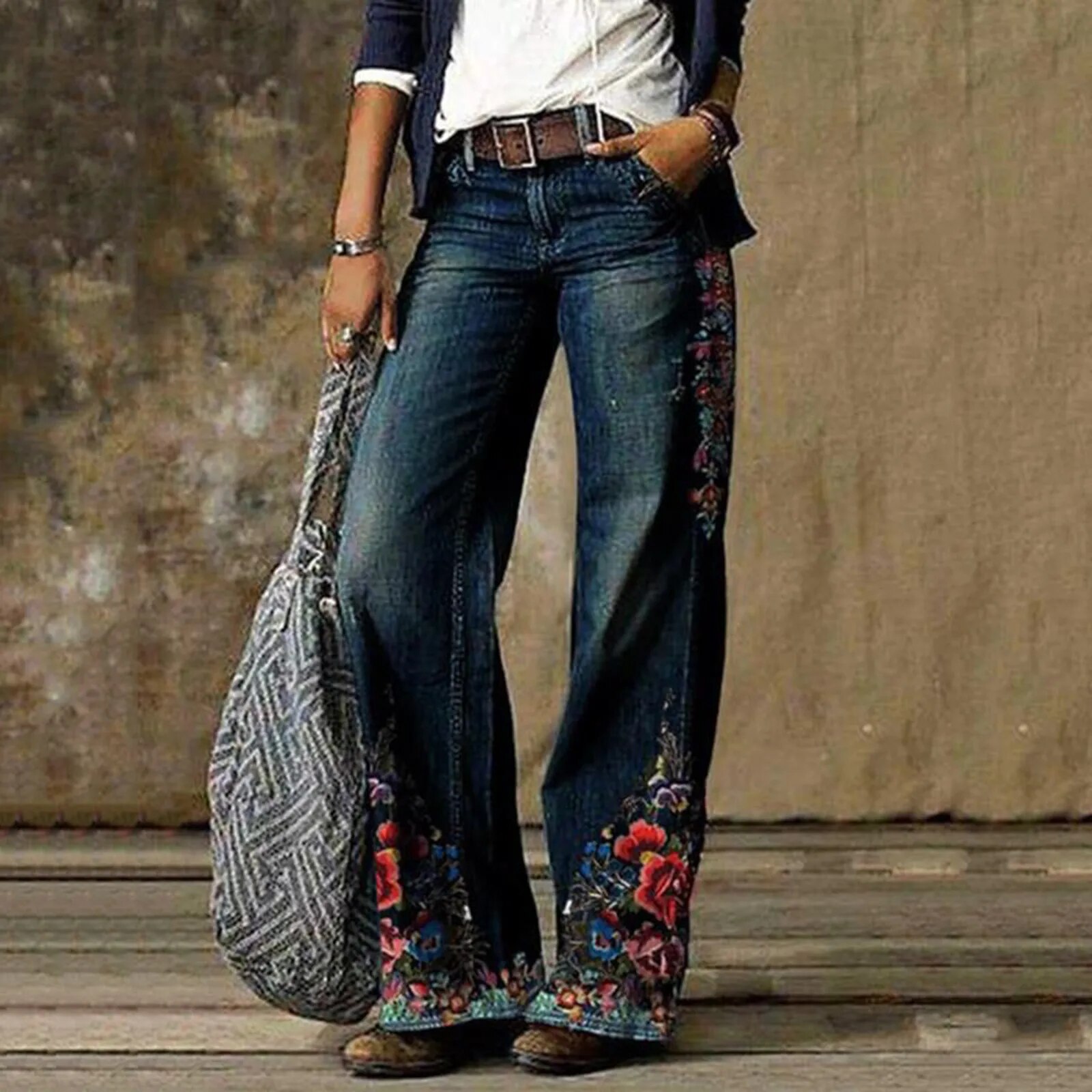 Ladies Casual Jeans Long Pants Fashion Women Printed Pants Waxed Denim Women