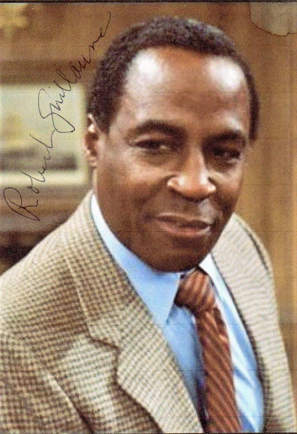 Robert Guillaume Original Autographed 4 x 6 in. Paper Photo Poster painting