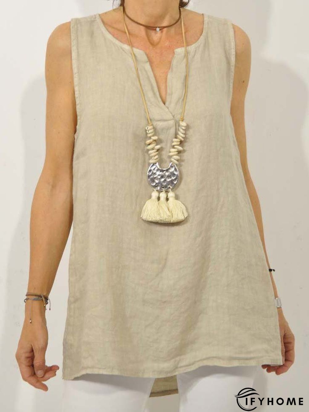 Plus Size Casual Sleeveless V Neck Solid Tops | IFYHOME