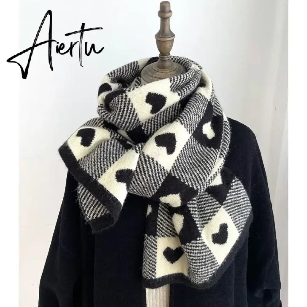Knitted Scarf Love Heart Scarf Black White Plaid Scarf Thickened Warm Winter Women's Scarves Christmas New Year Gifts Black Aiertu