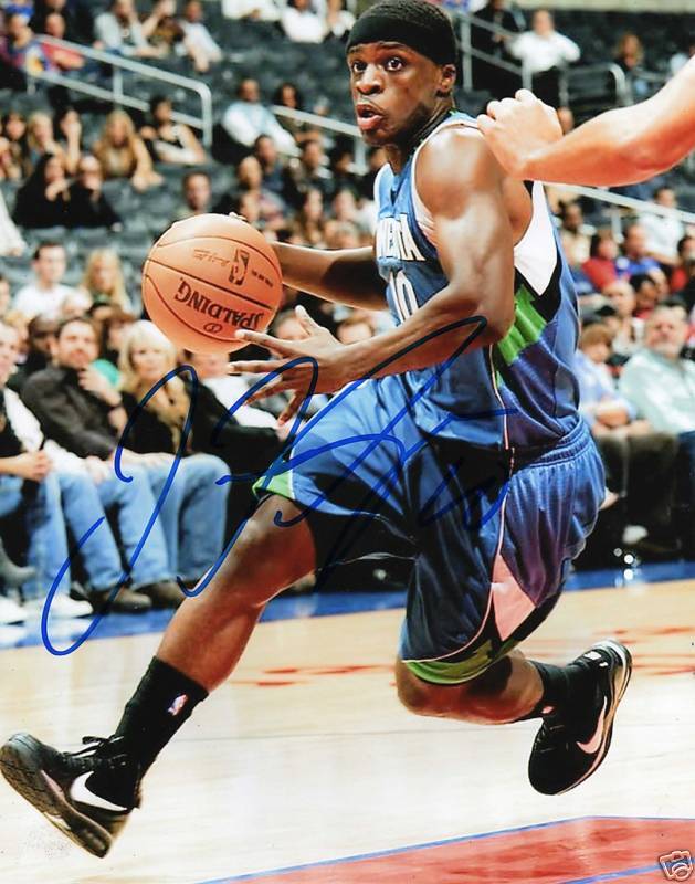 JONNY FLYNN MINNESOTA TIMBERWOLVES SIGNED 8x10 Photo Poster painting