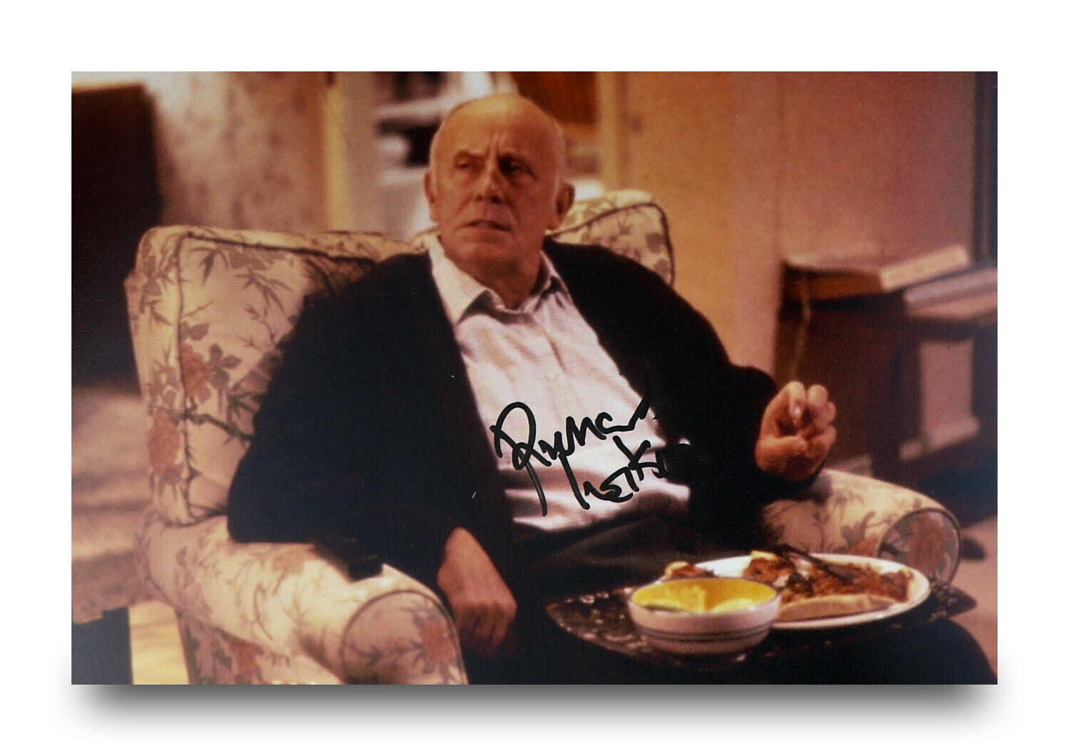 Richard Wilson Signed 6x4 Photo Poster painting One Foot In The Grave Victor Autograph + COA