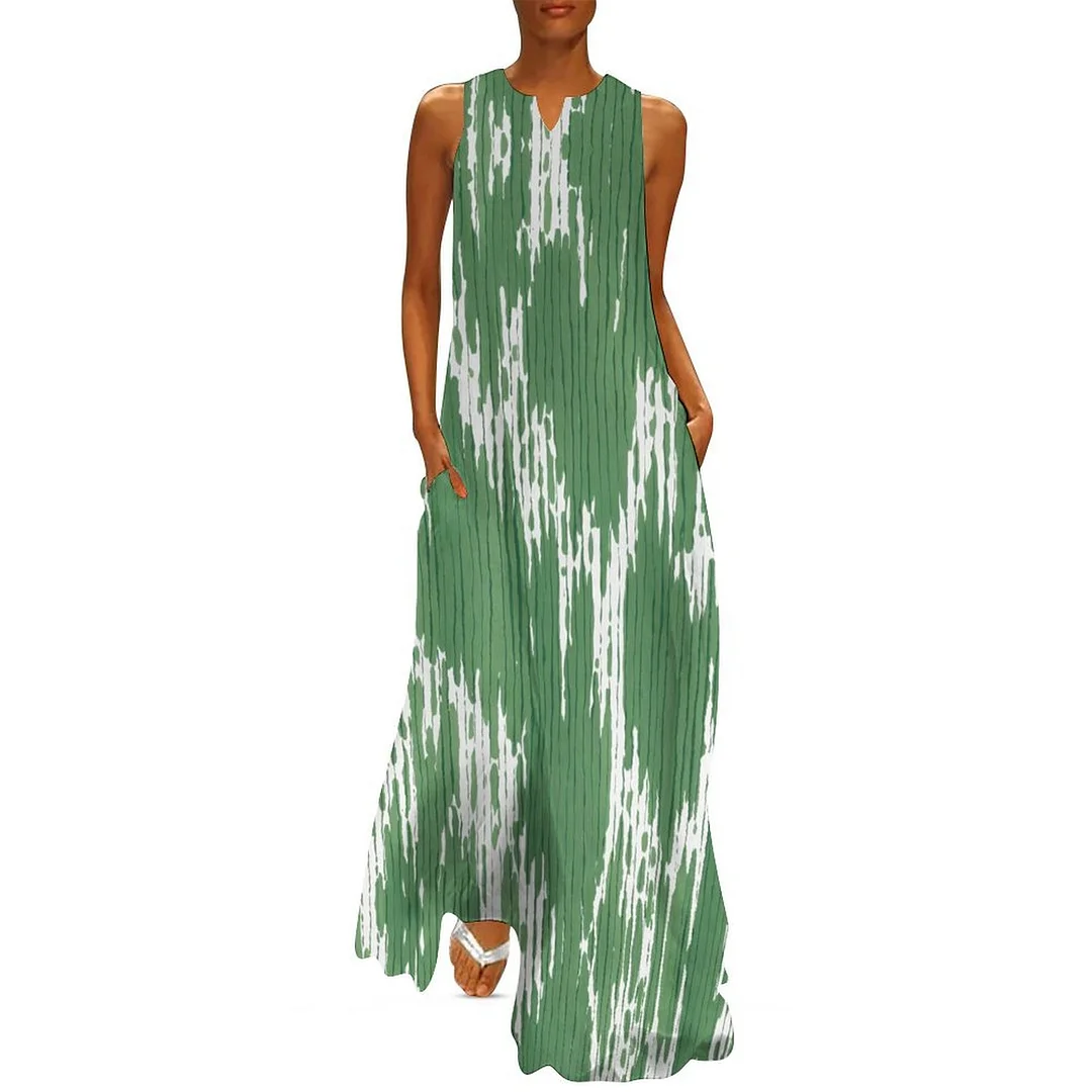 Style & Comfort for Mature Women Plus Size Printed Sleeveless Casual Women Maxi Dress with Pockets in Pattern Green, Tie-dyed