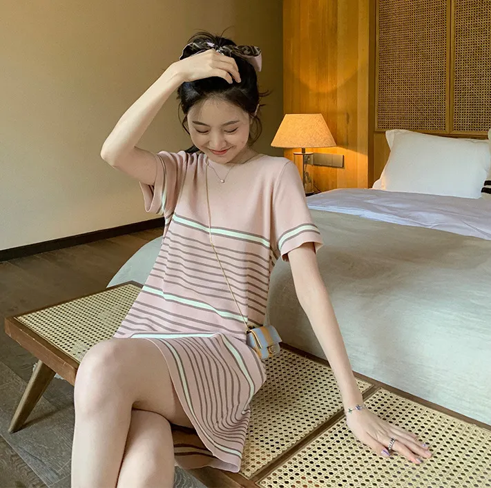 Uveng Uveng Summer New Striped Knitted Temperament Sexy Knitted Ice Silk Cover Head Short Sleeve Splicing Dress Woman Trend