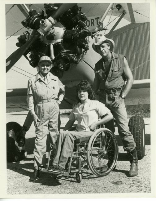 Bette Davis Suzy Gilstrap Howard Hesseman Skyward airplane 1982 7x9 Press Photo Poster painting