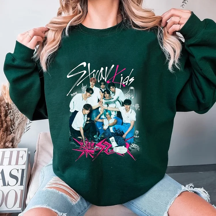 Stray Kids ROCK-STAR Album Sweatshirt, Stray Kids 樂-STAR Shirt