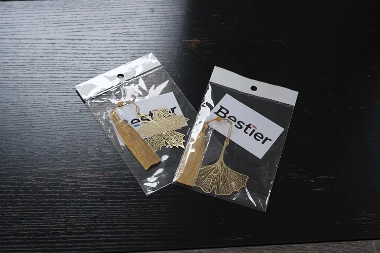 Bestier Golden Elegant Decorates