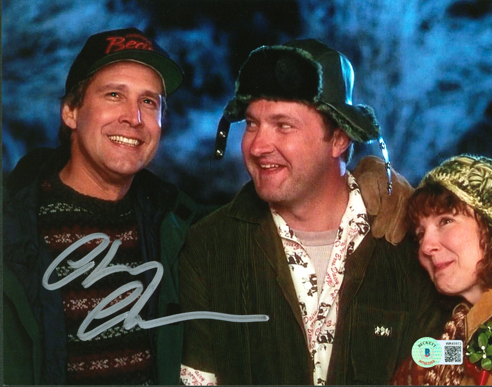 Chevy Chase Christmas Vacation Signed 8x10 Photo Poster painting w/ Cousin Eddie Outside BAS Wit