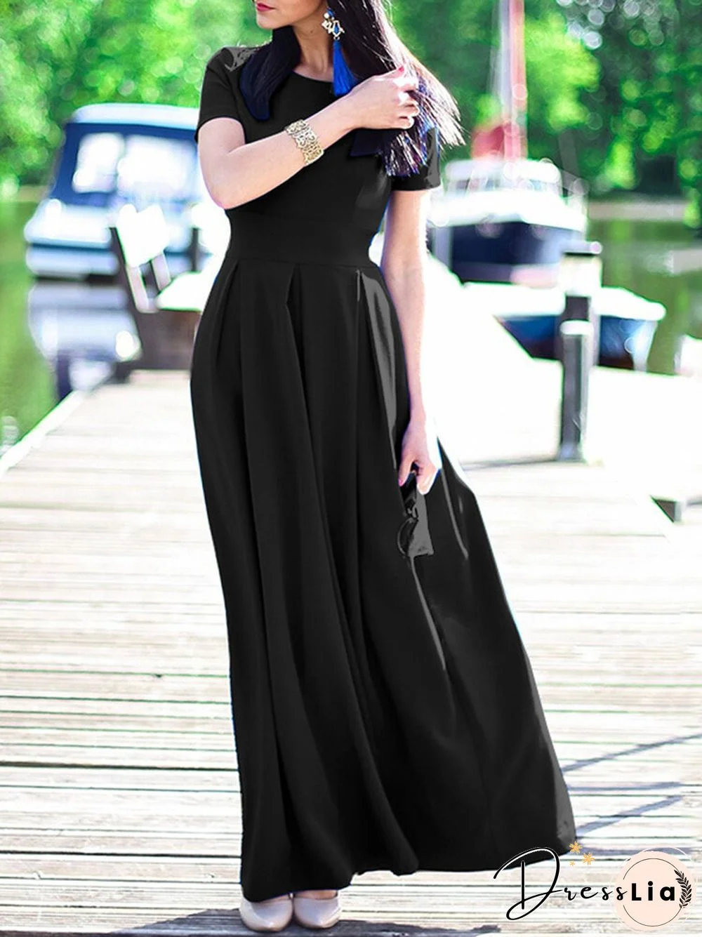 Solid Short Sleeve Pocket Crew Neck Maxi Dress