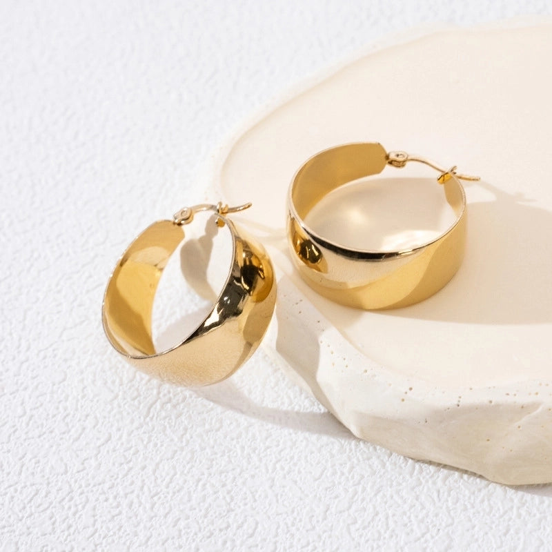 1 Pair Casual Minimalist Triangle Solid Color 304 Stainless Steel Earrings Ear Studs