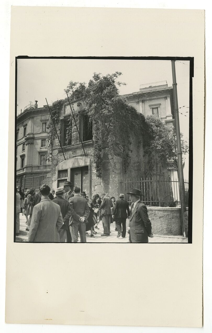 House of Christopher Columbus - Vintage Publication Photo Poster paintinggraph - Genoa, Italy