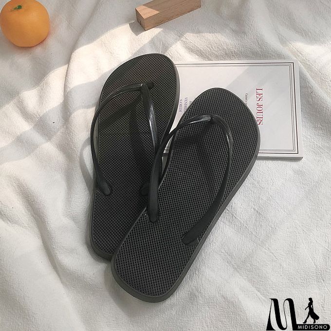 MidiSono - Black Toe Post Falt Flip Flops