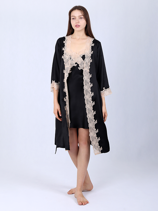 19 Momme Women's Lacey Silk Robe Set
