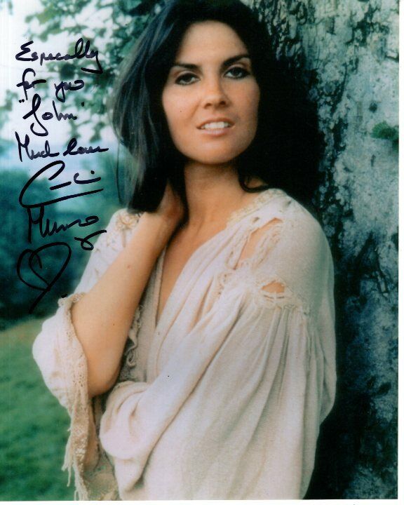 CAROLINE MUNRO Signed CAPTAIN KRONOS VAMPIRE HUNTER CARLA Photo Poster paintinggraph - To John