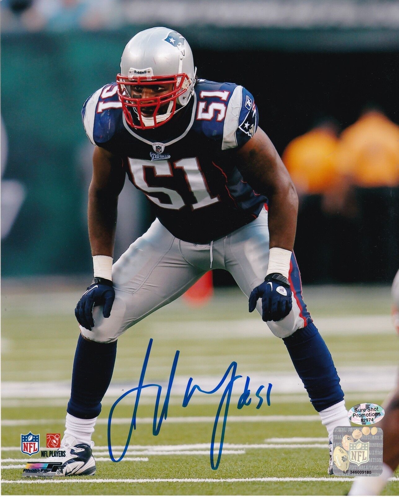 JEROD MAYO NEW ENGLAND PATRIOTS ACTION SIGNED 8x10