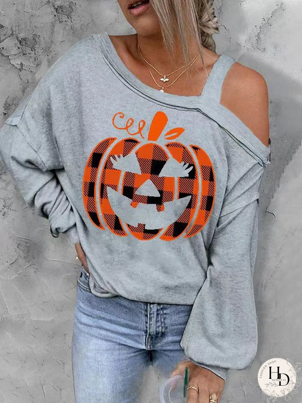 Slant Cold Shoulder Halloween Element Pattern Shirt