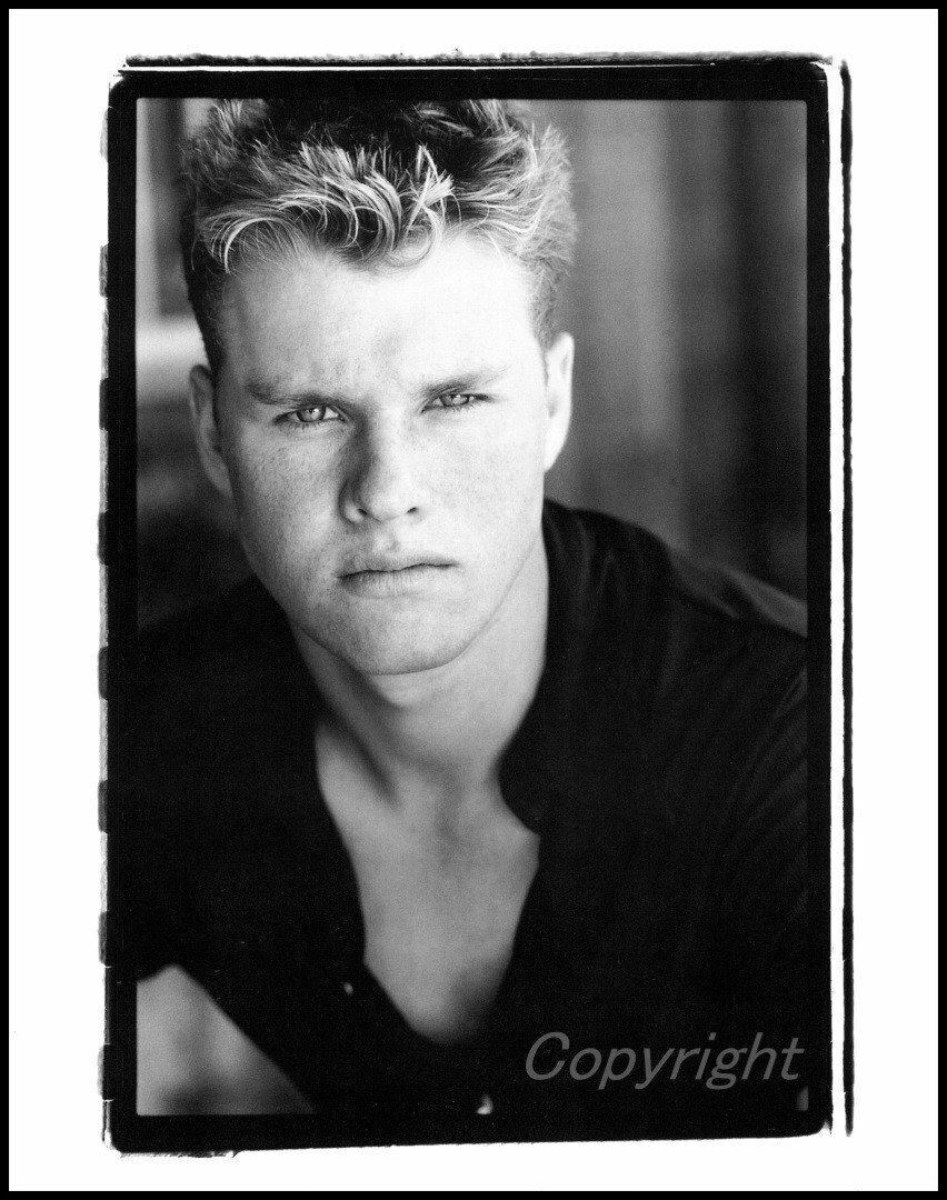 Zachery Ty Bryan - 8x10 Headshot Photo Poster painting - Home Improvement