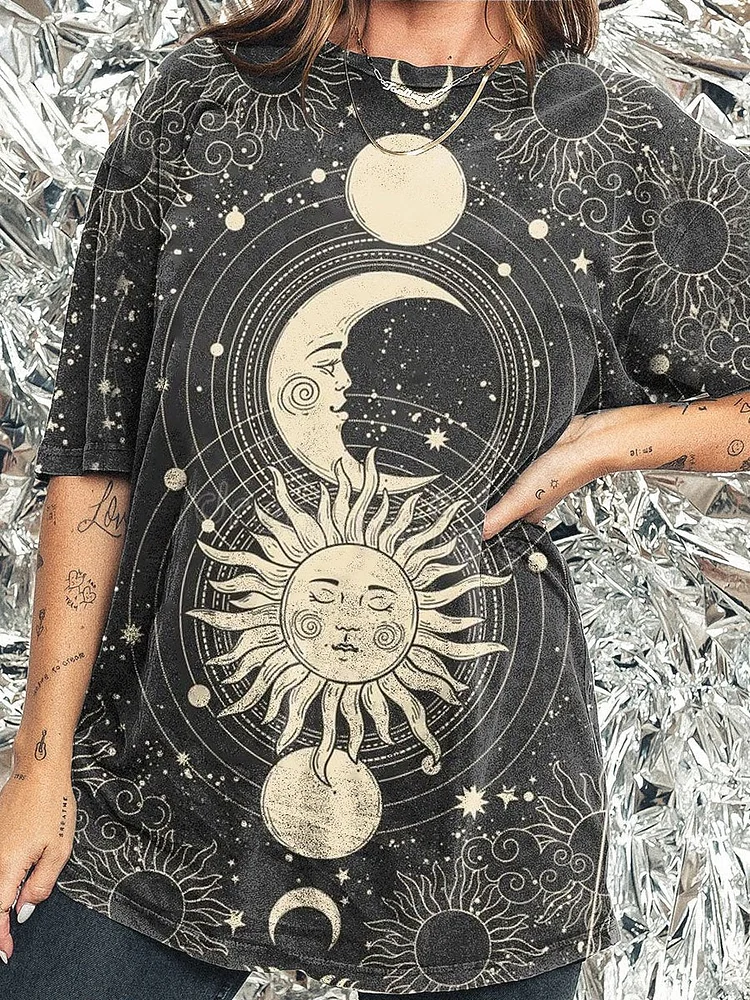 Women's Sun And Moon Art Print Crew Neck Causl Shirt