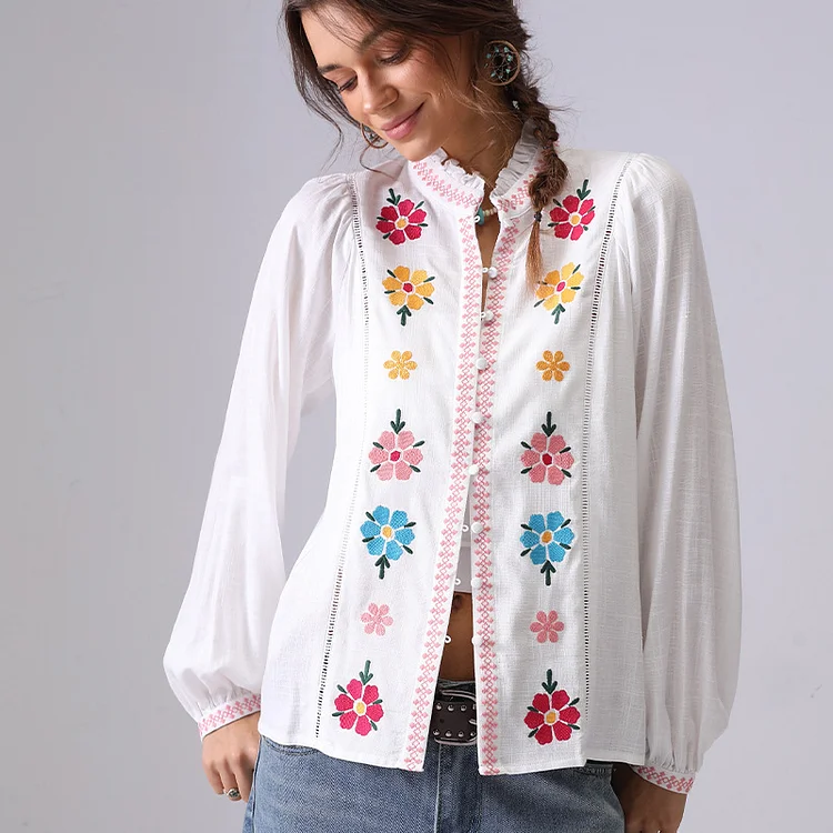 Women's Loose Short-sleeved Flower Embroidery Shirt