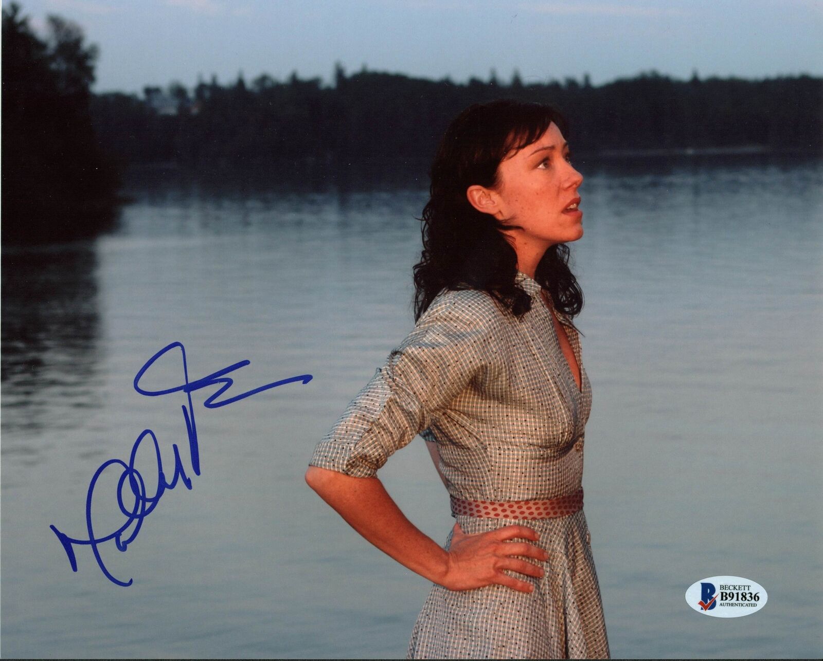 Molly Parker Swingtown Authentic Signed 8X10 Photo Poster painting Autographed BAS #B91836