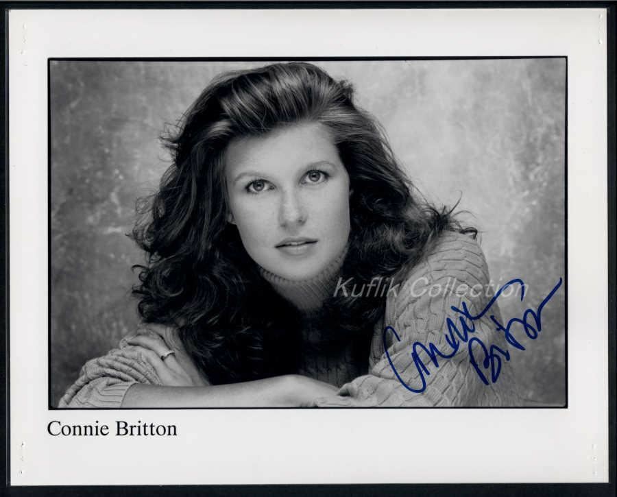 Connie Britton - Signed Autograph Headshot Photo Poster painting - Spin City - Nashville