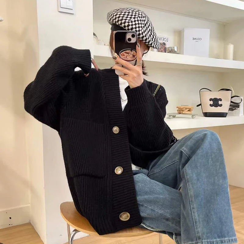 Aiertu WINTER OUTFITS Oversize Casual Cardigan Sweaters Women Korean Big Pockets Long Sleeve Knitted Coat V Neck Vintage Lazy Wind Female Tops aiertu