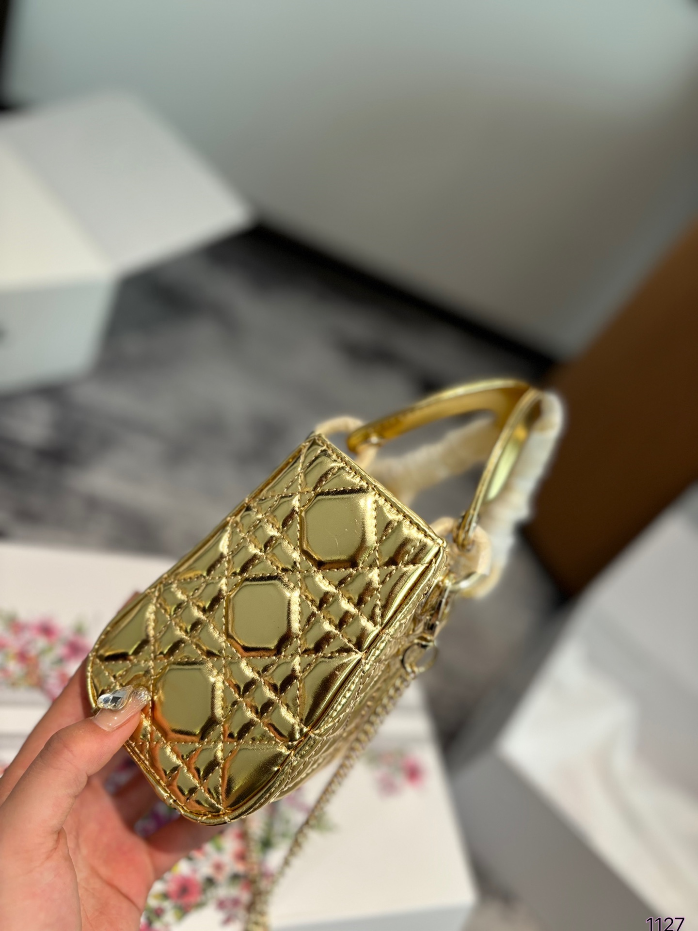 F936696da4661f91af19165d8d5bb6b9