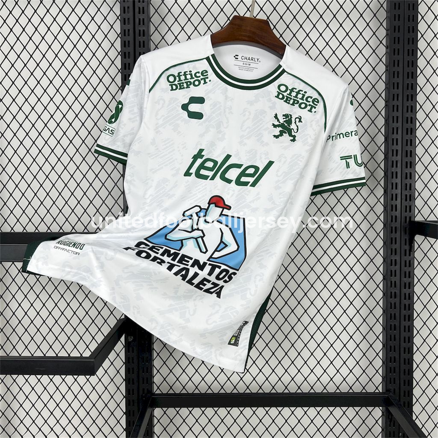 Club León Club Leon 24-25 Away Jersey - Fans Version