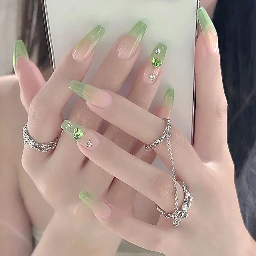 Bayuyun 24Pcs/Set Coffee Leopard French Fake Nails with Diamonds Japan Korean Artificial Acrylic Press on Nails Removable Stick on Nails