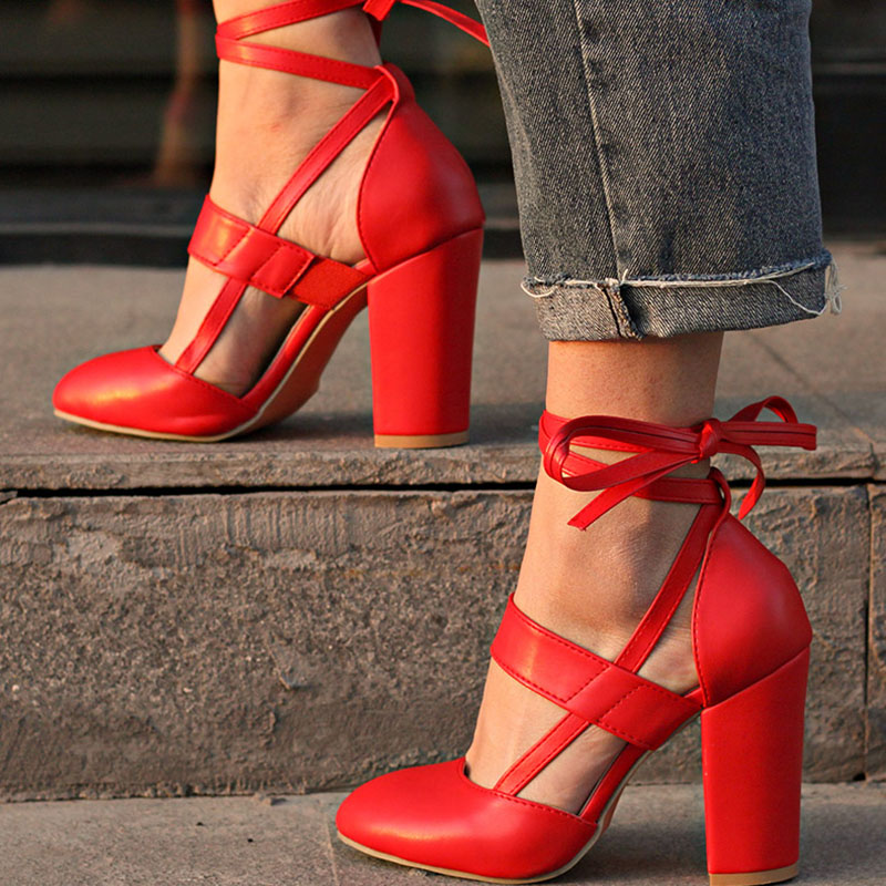 GOOSHOE Red Chunky Wrap Round Toe Pumps
