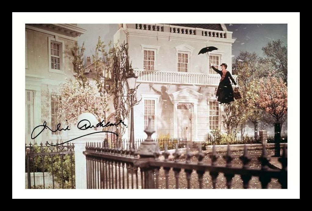 Julie Andrews - Mary Poppins Autograph Signed & Framed Photo Poster painting