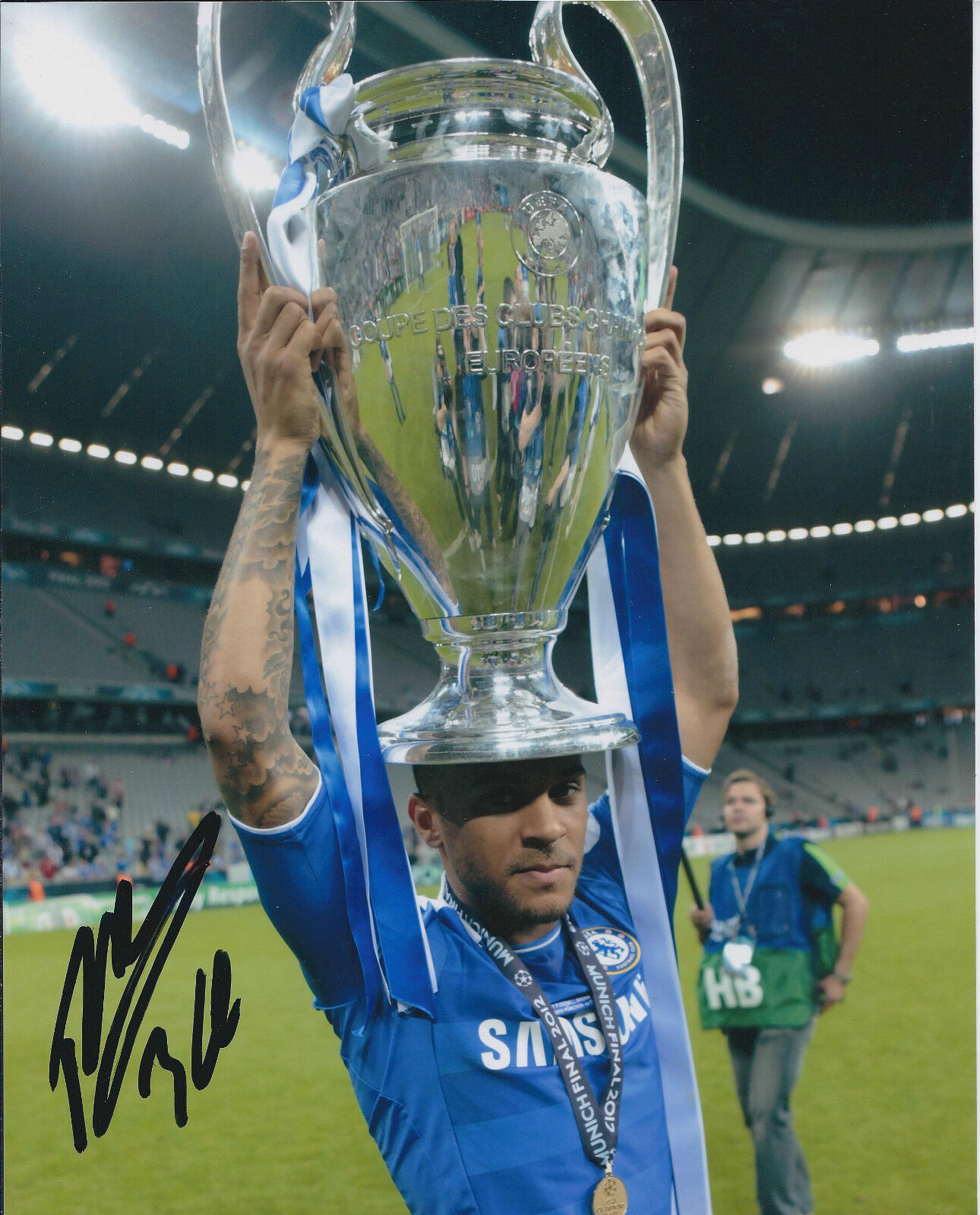 Ryan BERTRAND Signed Autograph 10x8 Photo Poster painting AFTAL COA Chelsea Champions League