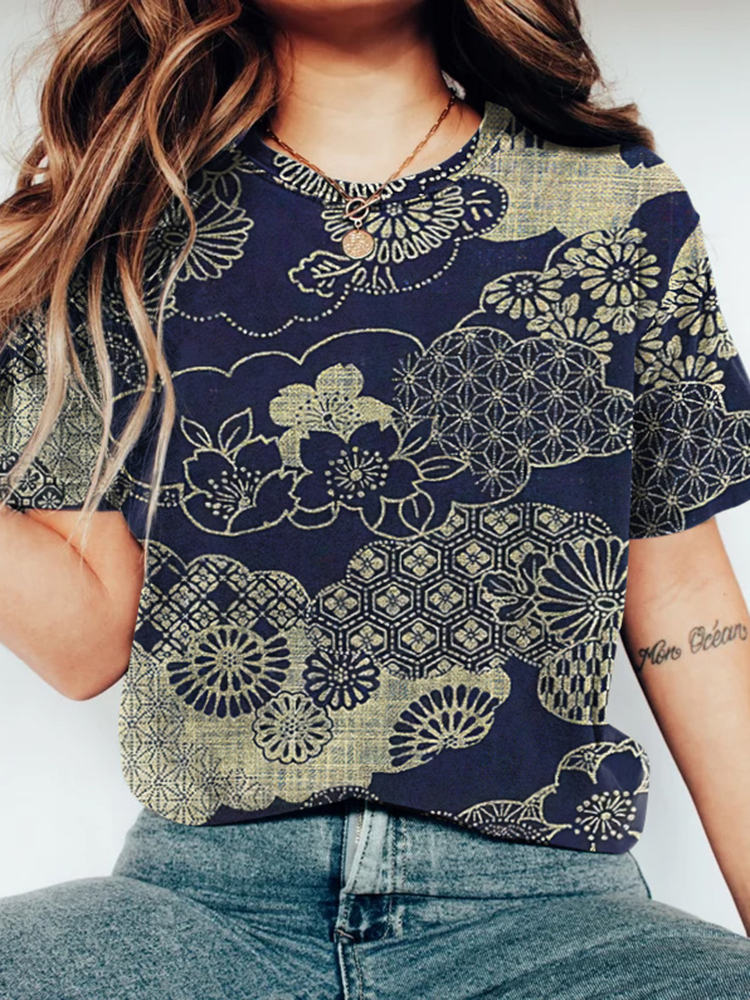 Comstylish Japanese Art Print Round Neck Casual T-Shirt