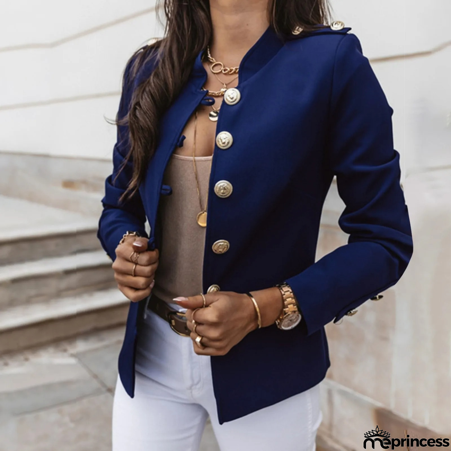 Trendy and Elegant winter garment