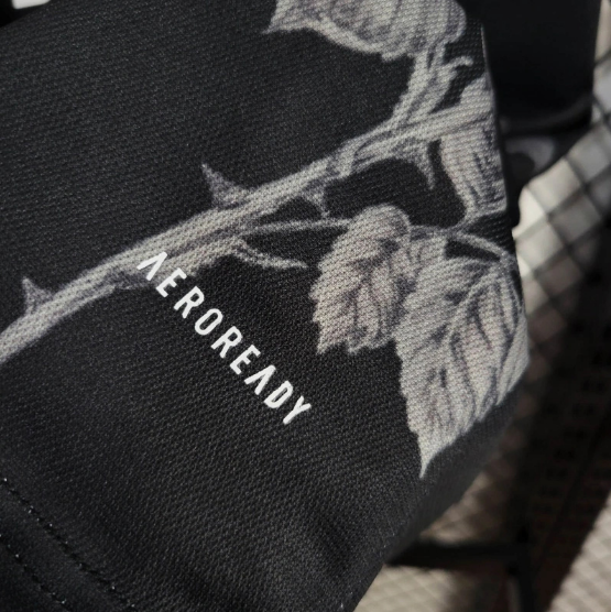 24/25 Football Shirt Real Madrid Y3 Black Thai quality