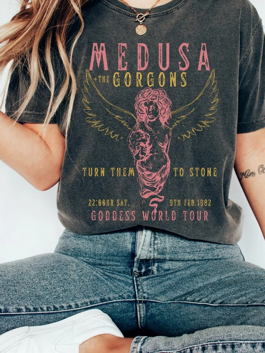 Greek Mythology Medusa T-Shirt / DarkAcademias /Darkacademias